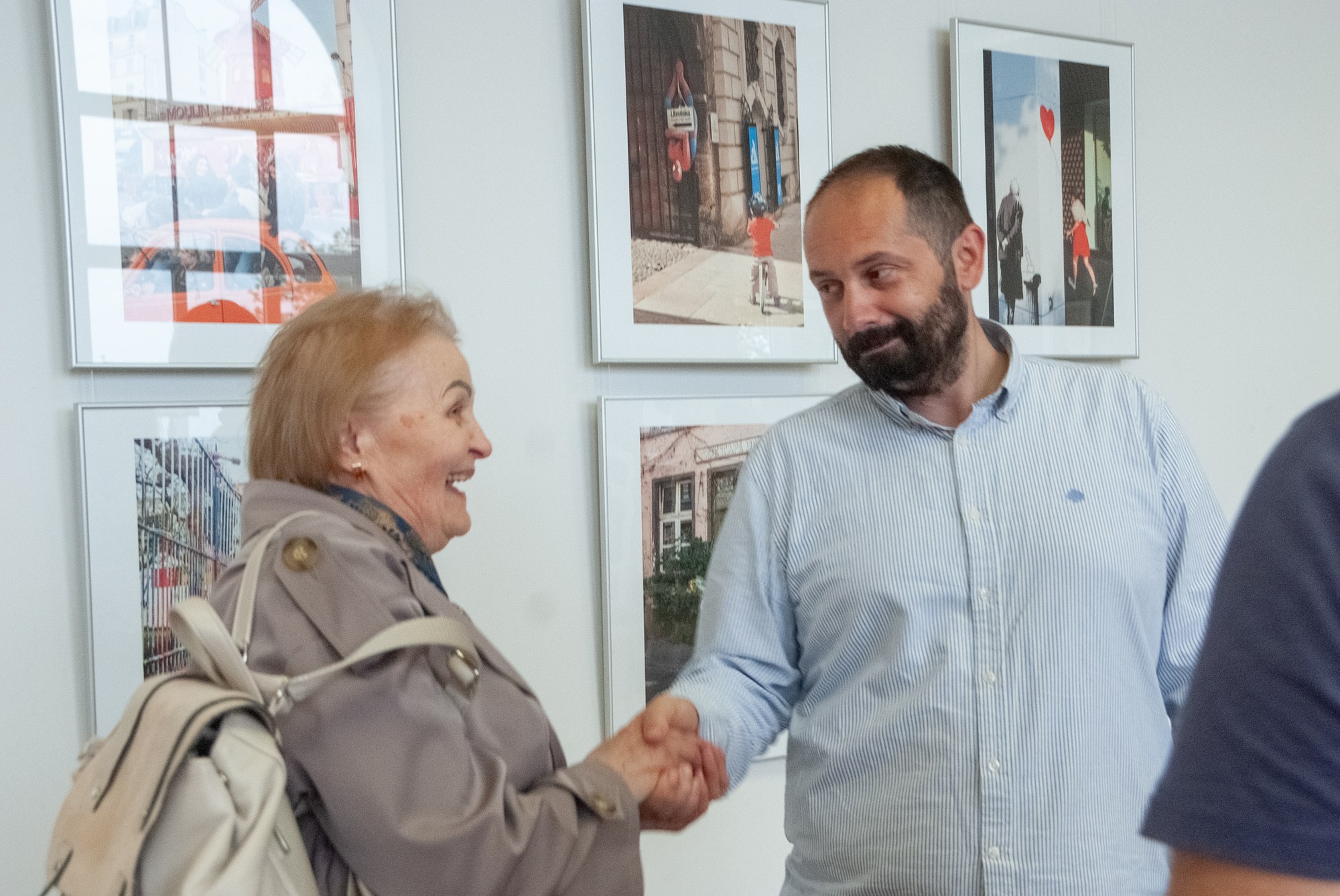 Conversation with visitors during the opening